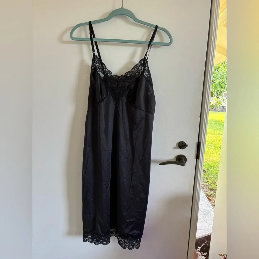 Vintage black lace slip midi dress feminine - Picture 1 of 6
